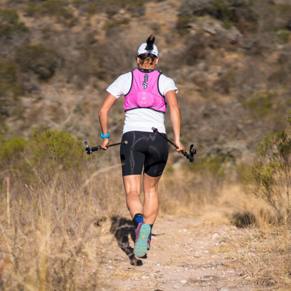 Chaleco Weis Simer II 10L Trail Running Rosa - La Casa Del Trail Running (2)